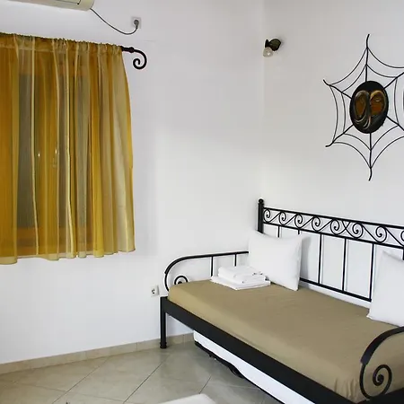 Alisachni Apartment *