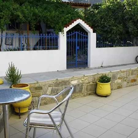 Alisachni * Livadi (Serifos)